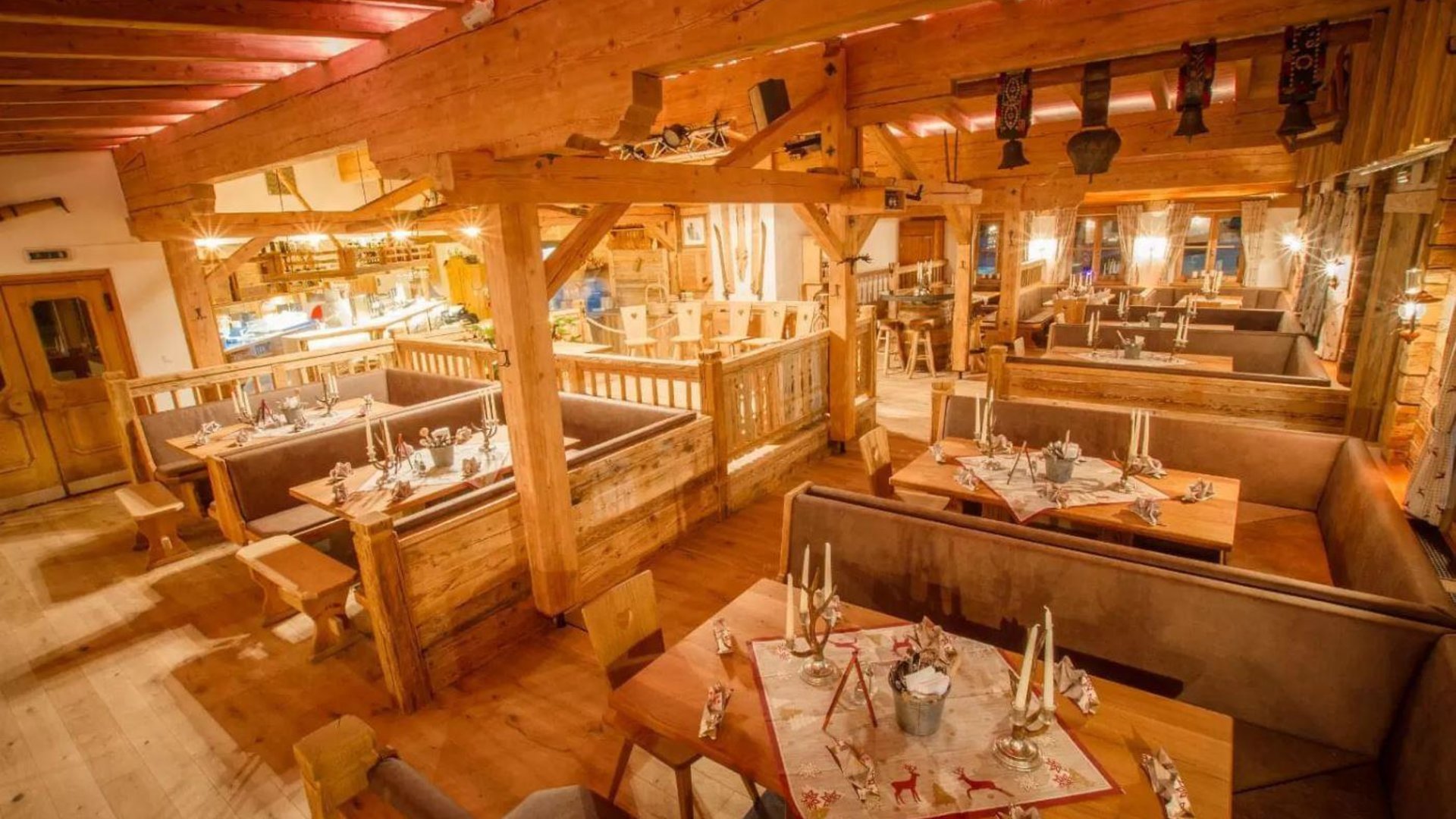 Enzianhütte - Innenbereich Restaurant