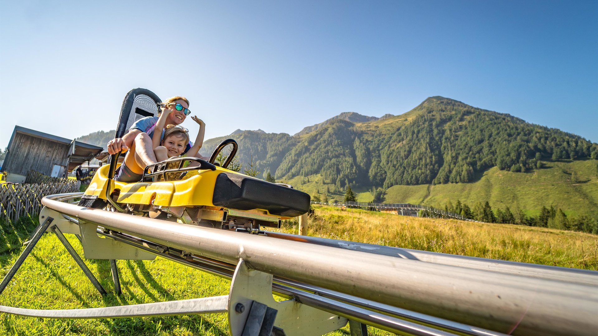 Timoks Coaster Sommer Berge