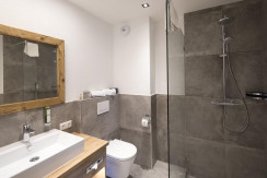 Badezimmer Doppelzimmer Alpin