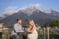 Terrasse mit Blick auf die Loferer Steinberge