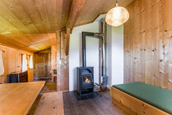 Holzofen für gemütliches Hüttenambiente