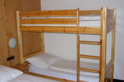 Etagenbett im Schlafzimmer