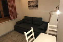 Wohnküche mit Schlafcouch