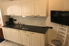 Küche mit Spülmaschine