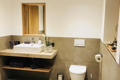 Bad Groß mit Waschmaschine