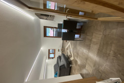 0A645460-0948-46B4-9E05-7AA0D66B9C25