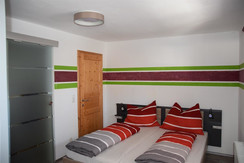 Schlafzimmer mit Bad