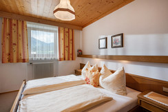 Schlafzimmer, Ferienwohnung Buchensteinwand