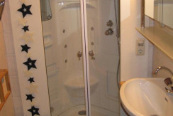 Dusche und WC
