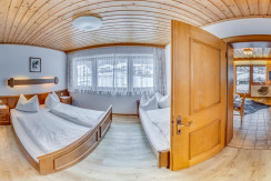 Scxhlafzimmer Dorfblick