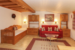 Wohnschlafzimmer mit Zusatzbett