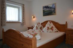 Zimmer 1 - Schlafzimmer 1