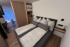 Schlafzimmer Apt. Dorfblick