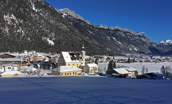 Waidring Winter Ortsansicht