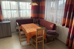 9B6C0681-8C98-4864-90E6-EC9717A17DC3