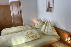 556A068A-FD28-46ED-9E32-9BF86252D609