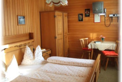 Doppelzimmer mit SAT-TV, Du/WC