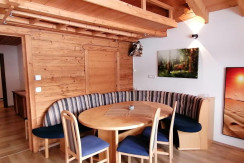 IMG_20230203_100050_copy_1024x1024