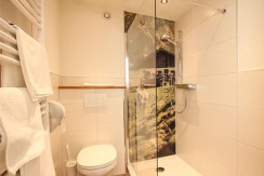 landhaussuite-badezimmer-1