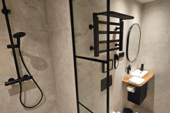 Ap.2 kleines Badezimmer