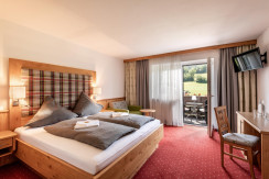 Doppelzimmer mit Balkon