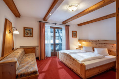 Fruehstueckspension_Fohlenhof_Au_17_St_Ulrich_Zimm