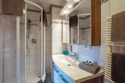 Plankenhof_Vogeltennweg_18_Waidring_Badezimmer_2