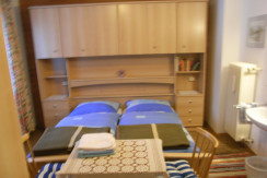 Zimmer 1 mit Dusche /WC