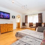 Photo of Apartment, shower, toilet, 2 bed rooms