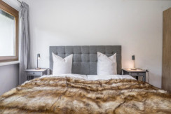 Groß (©defrancesco_Suite_Spielberg-29)