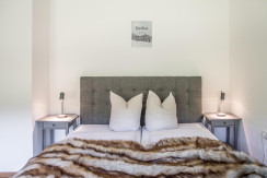 Groß (©defrancesco_Suite_Spielberg-49)