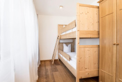 Groß (©defrancesco_Suite_Spielberg-59)